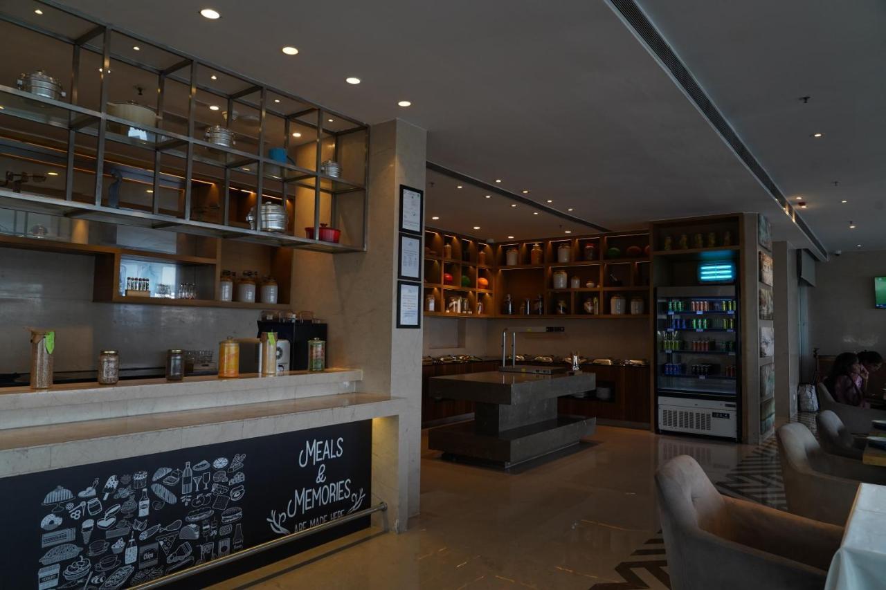 Marriott Executive Apartments Haiderabad Buitenkant foto